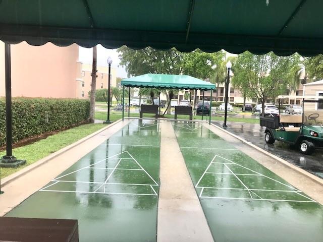 FAIRFAX - Residential