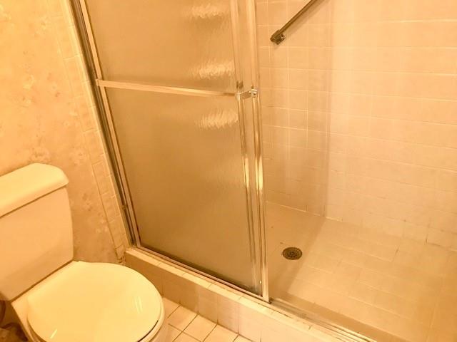 FAIRFAX - Residential