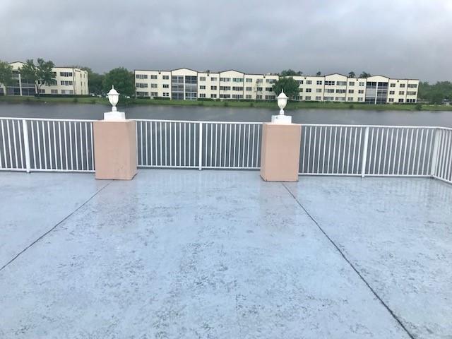 FAIRFAX - Residential