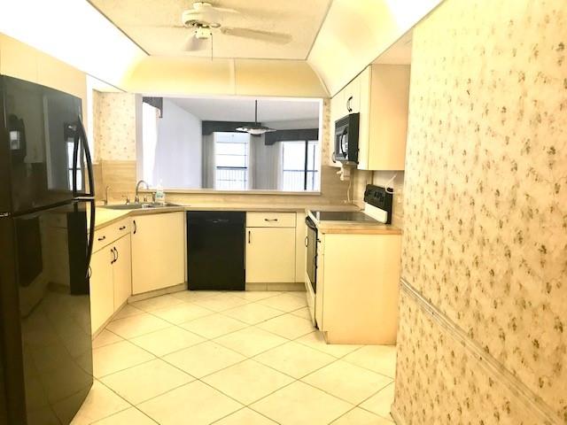 FAIRFAX - Residential