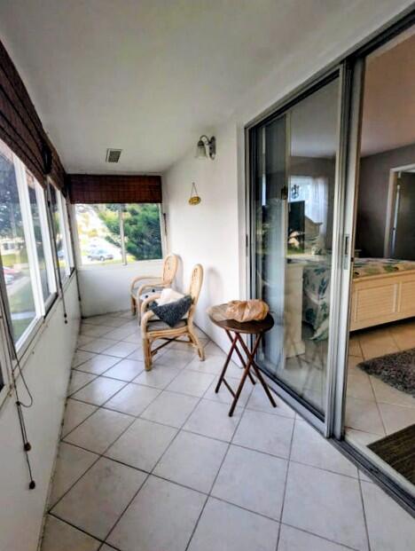 SHEFFIELD CONDOS A TO Q - Residential Lease