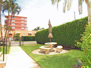 GULFSTREAM CONDO - Residential