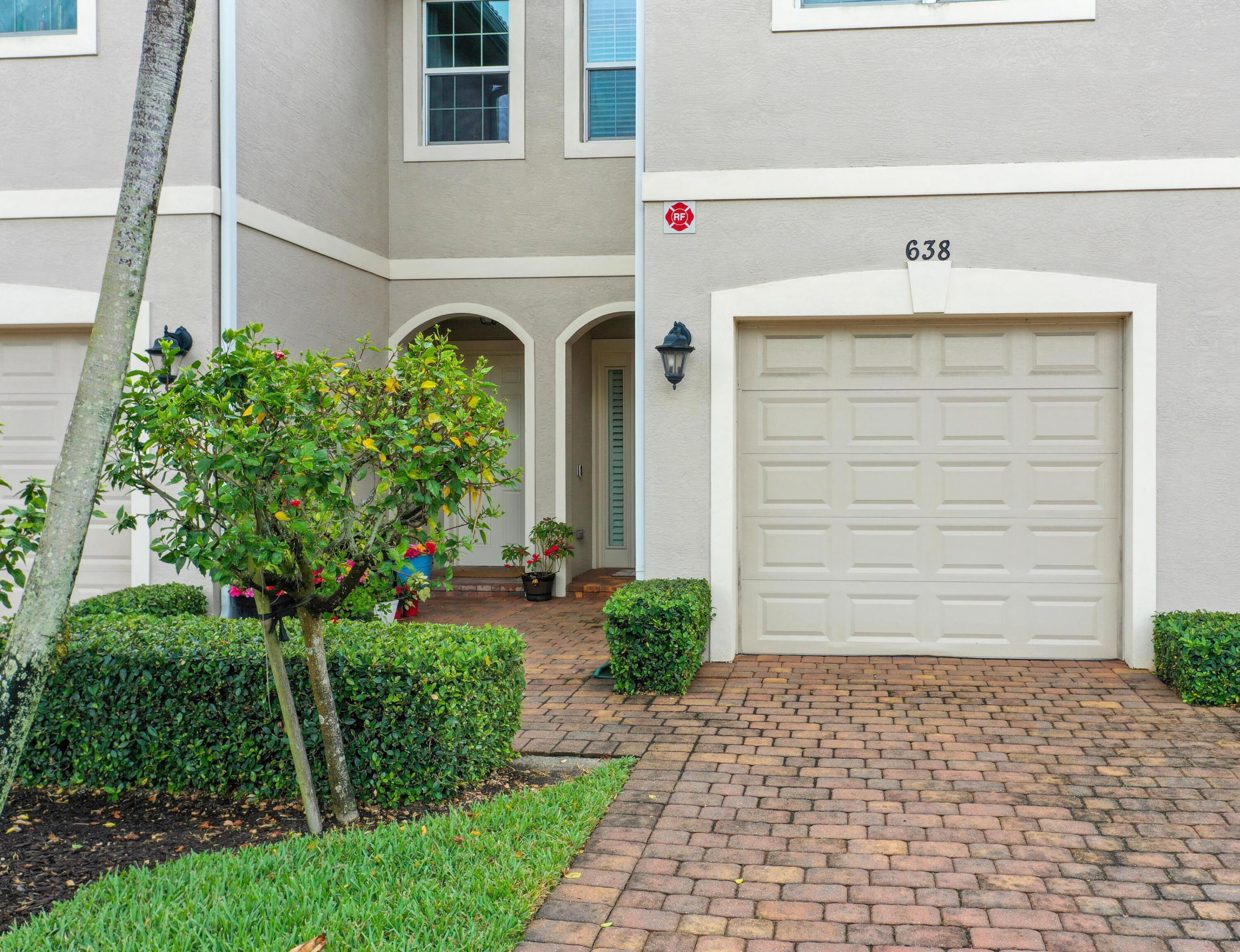 RIVER GLEN - Residential