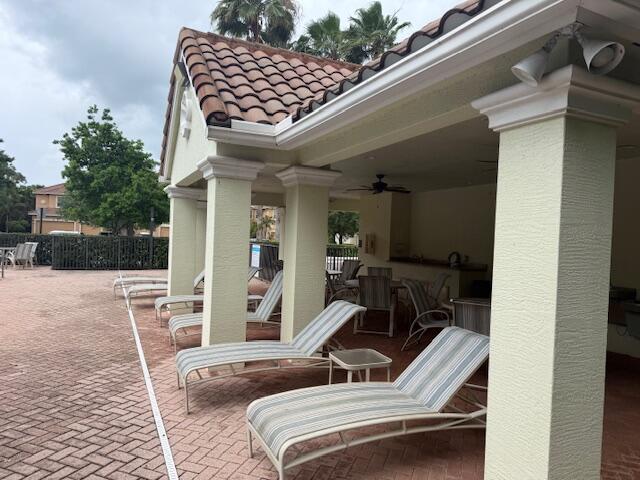 RIVER GLEN - Residential