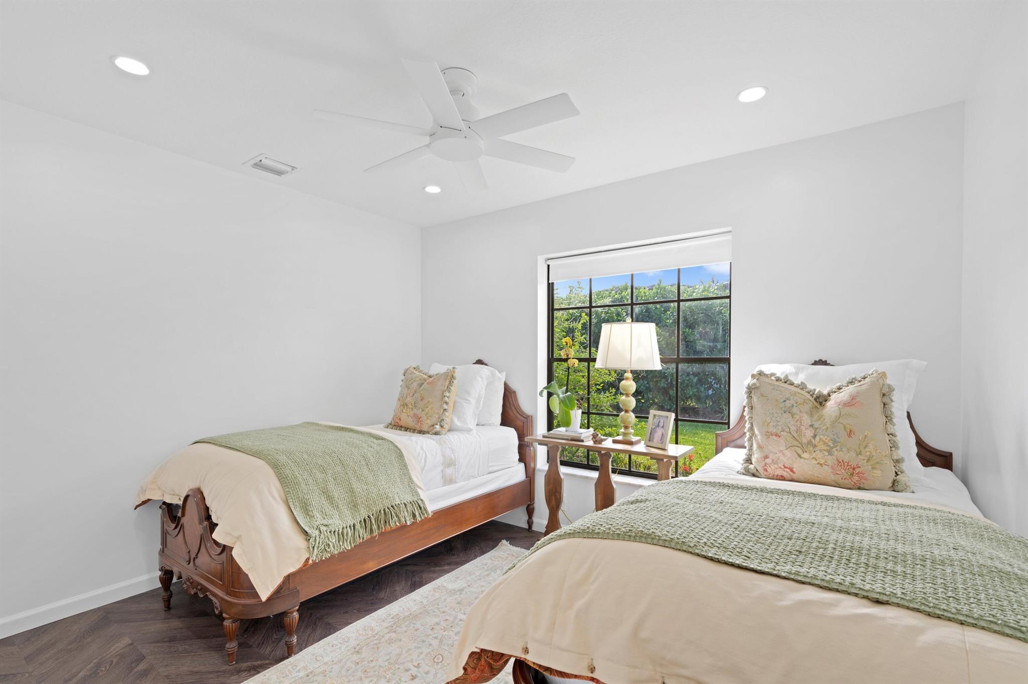 PRESIDENT COUNTRY CLUB 4 - Residential