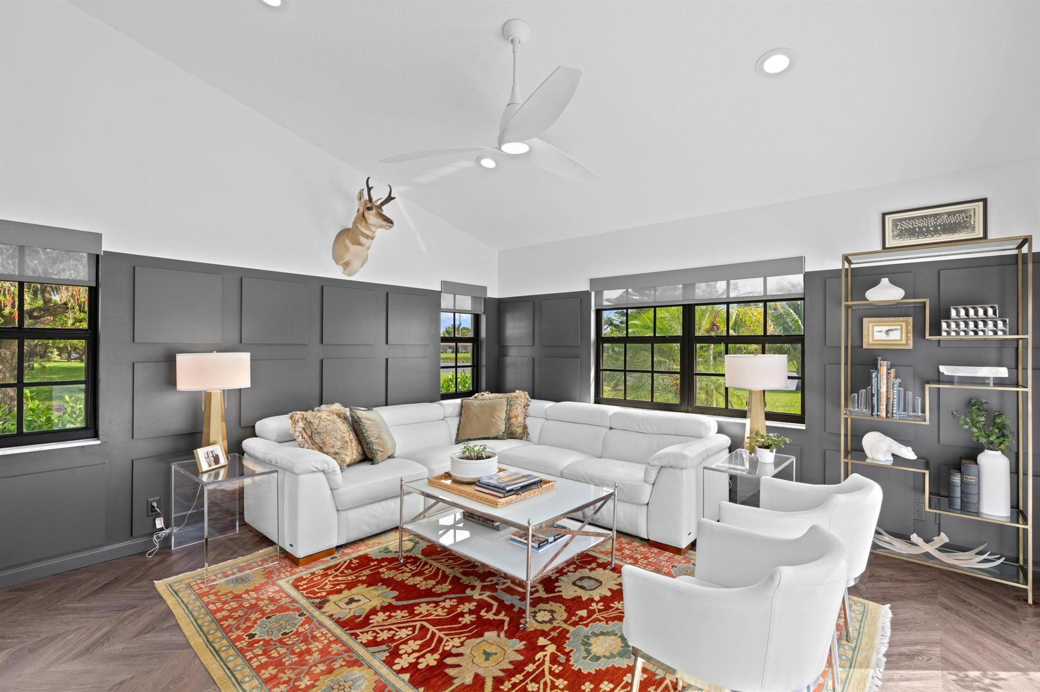 PRESIDENT COUNTRY CLUB 4 - Residential