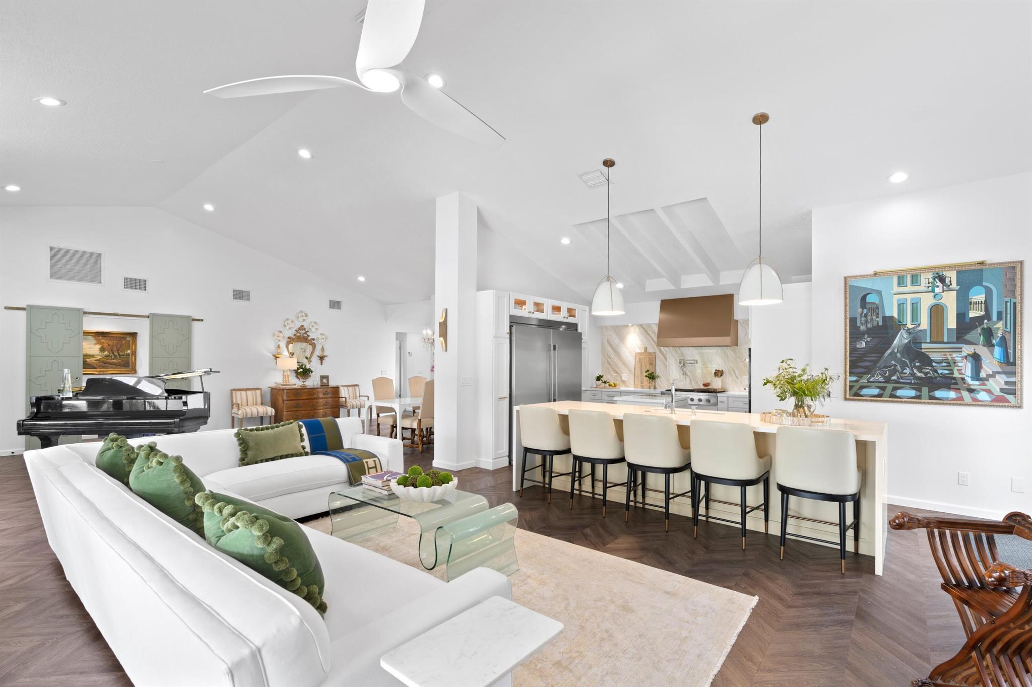 PRESIDENT COUNTRY CLUB 4 - Residential