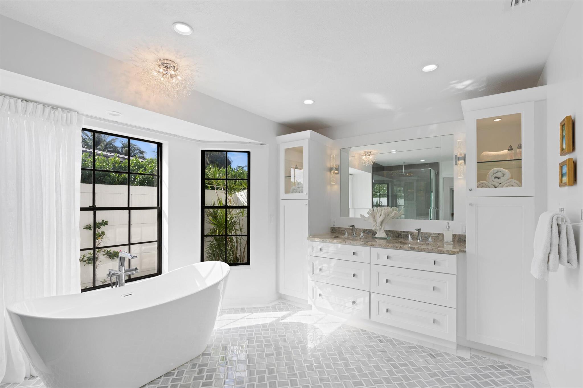 PRESIDENT COUNTRY CLUB 4 - Residential