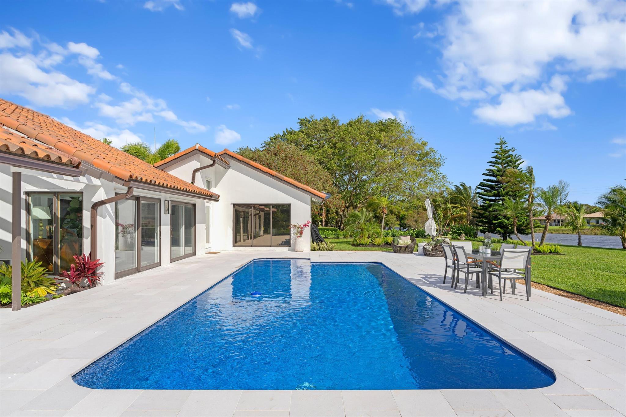 PRESIDENT COUNTRY CLUB 4 - Residential