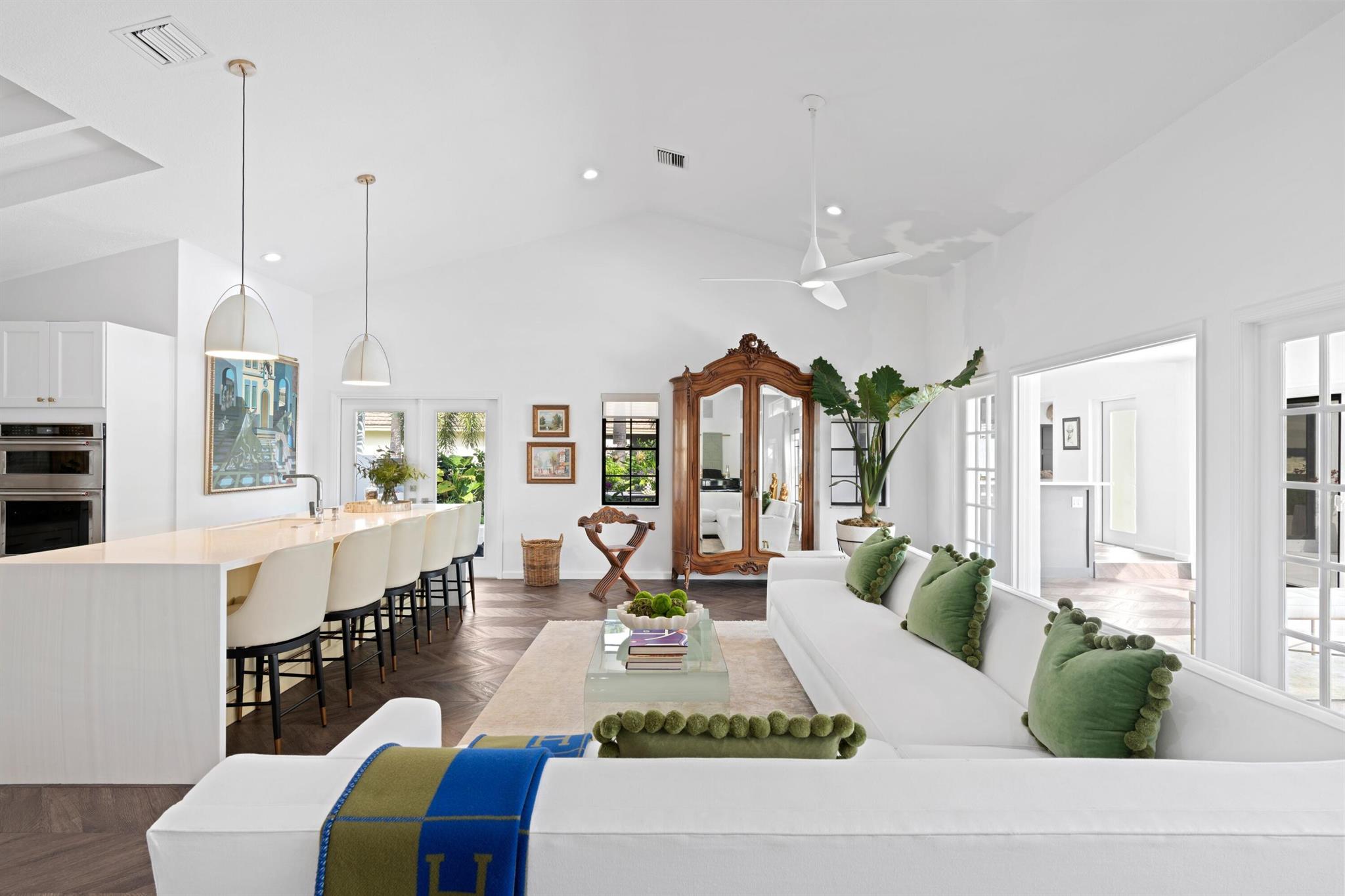 PRESIDENT COUNTRY CLUB 4 - Residential