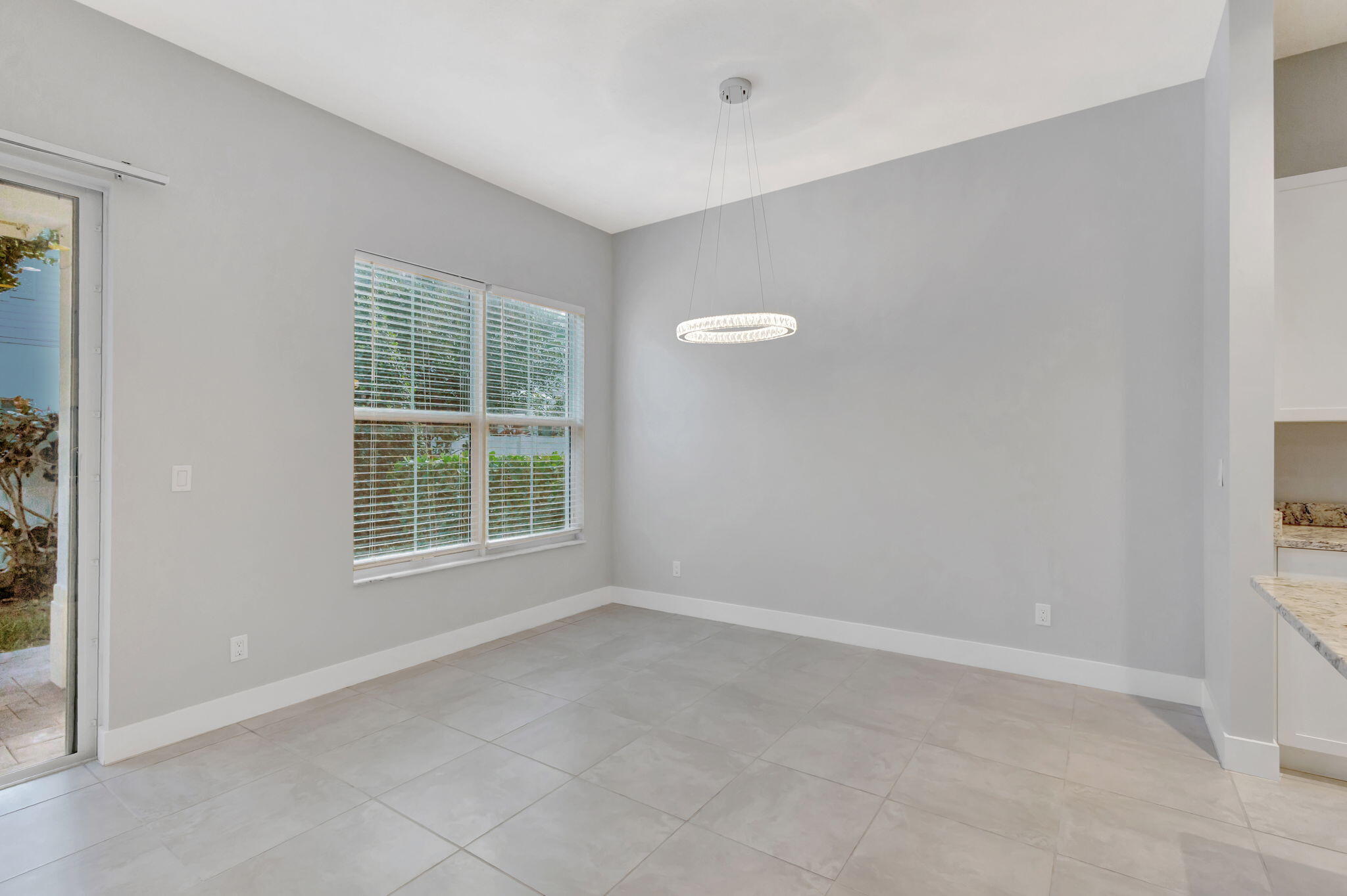 MIDTOWN - Residential