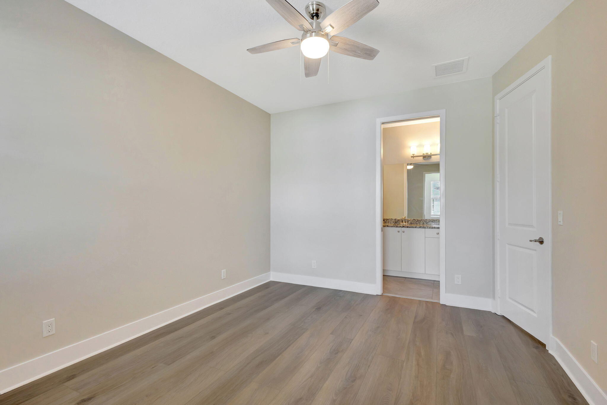 MIDTOWN - Residential