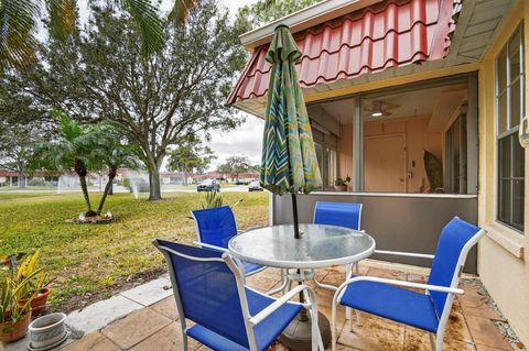 Tiny photo for 742 Nantucket Circle, Lake Worth, FL 33467 (MLS # R11162012)