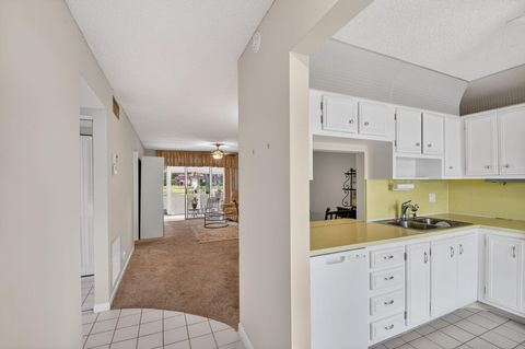 Tiny photo for 742 Nantucket Circle, Lake Worth, FL 33467 (MLS # R11162012)