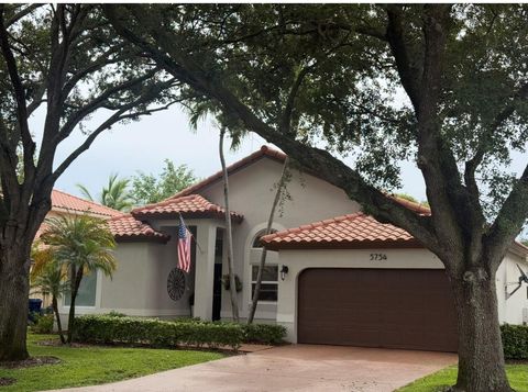 5754 NW 48th Ct Coral Springs FL 33067