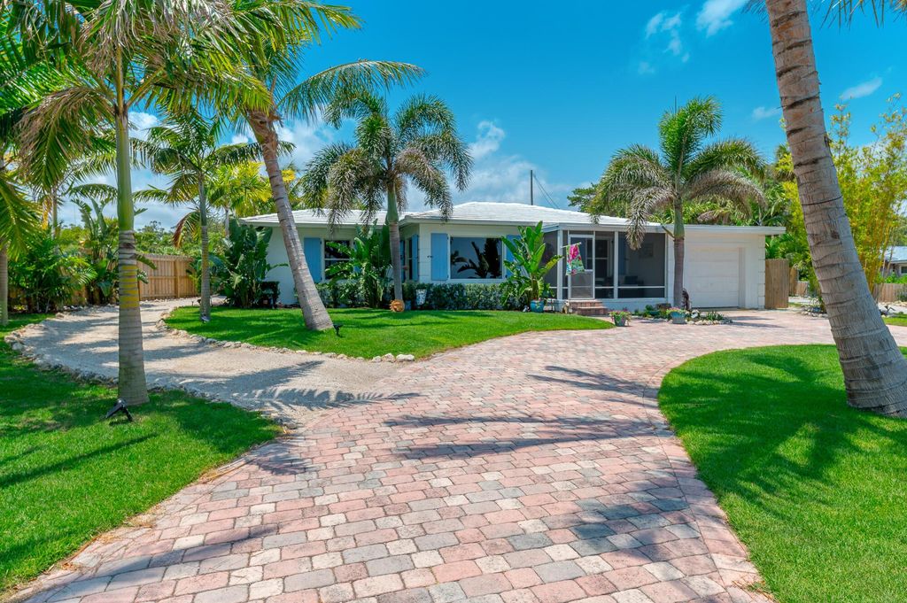 Photo of 6209 S Indian River Drive, Fort Pierce, FL 34982 (MLS # R10986317)