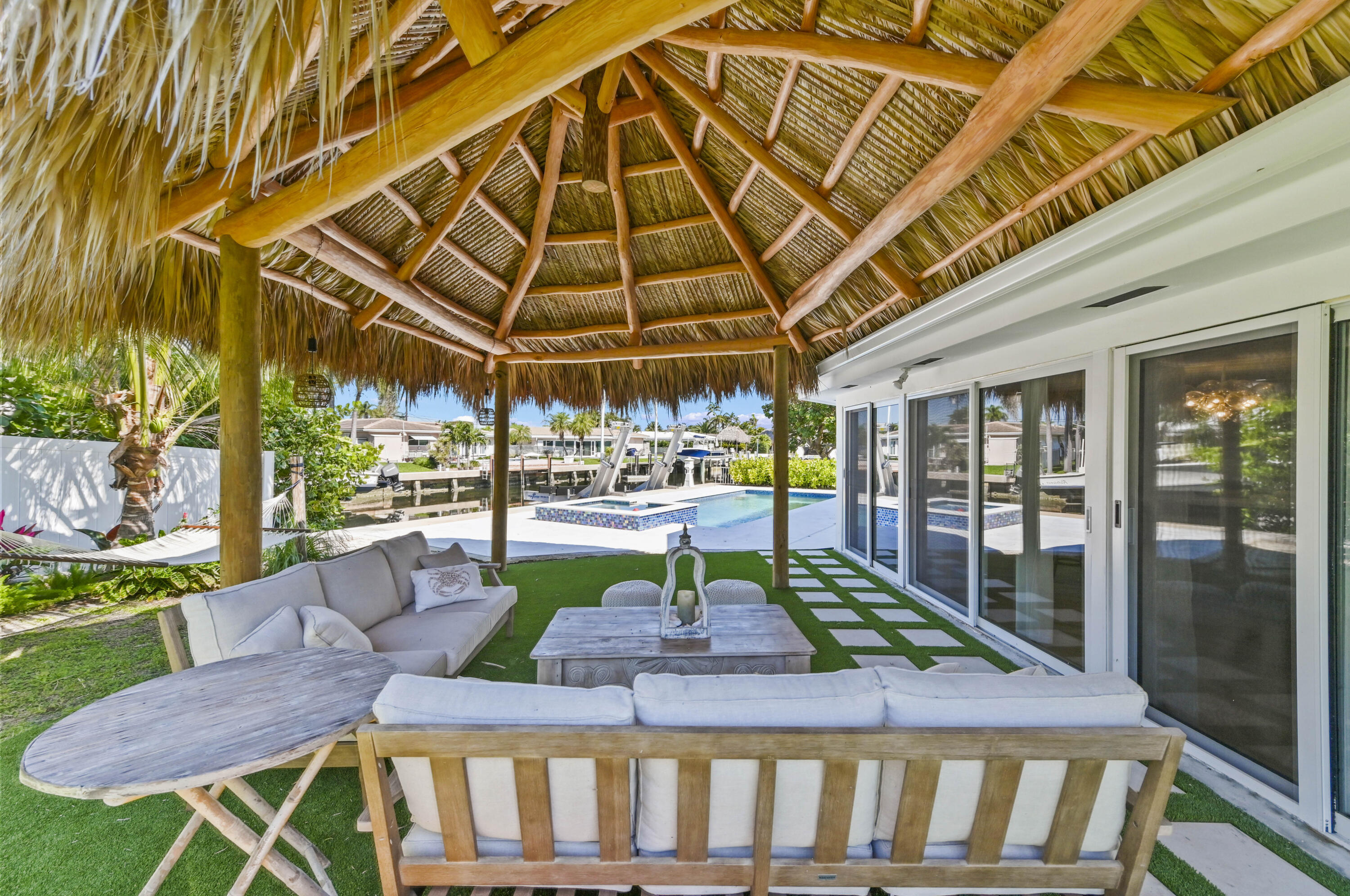 GARDEN ISLES - Residential