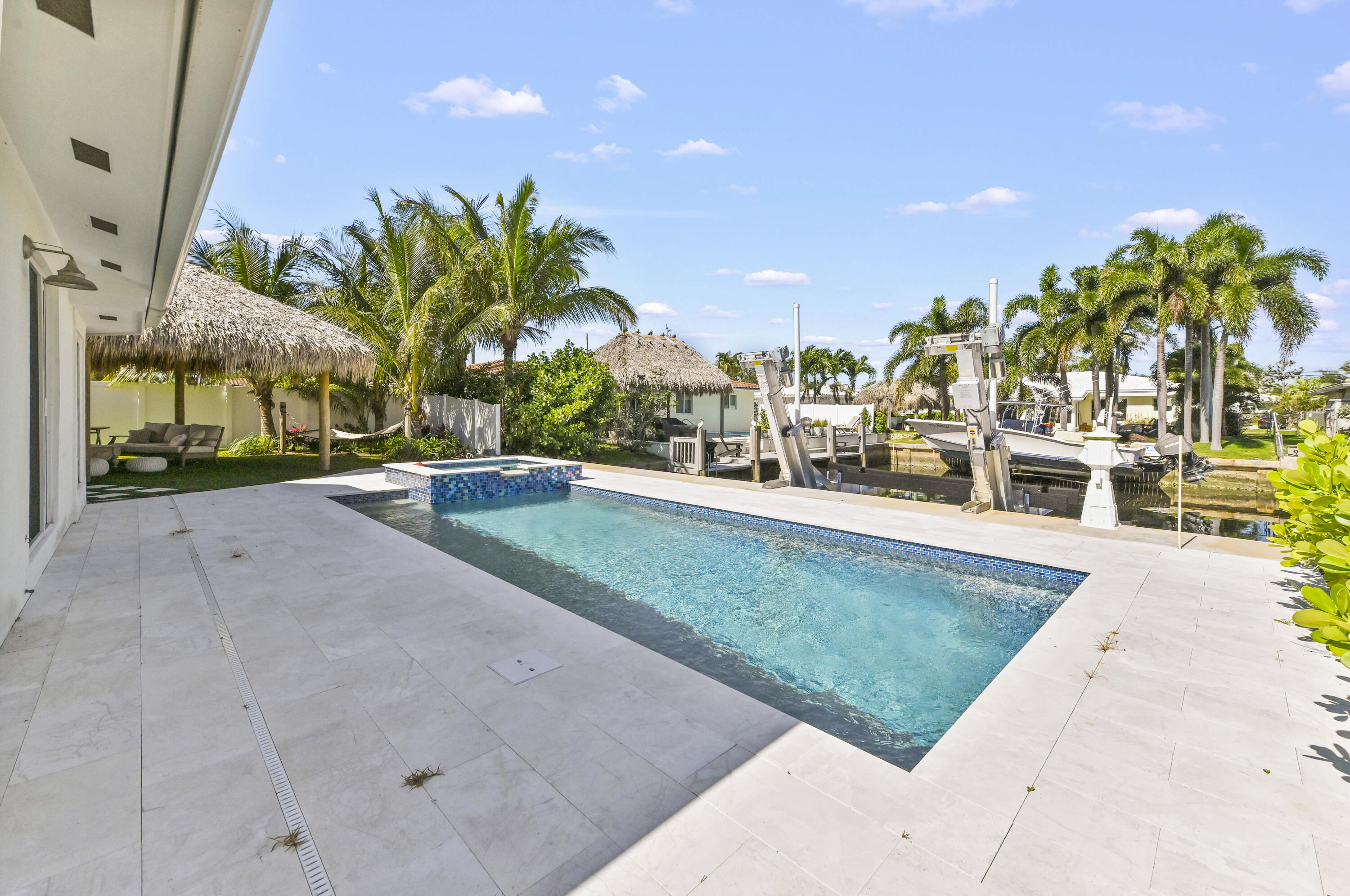 GARDEN ISLES - Residential
