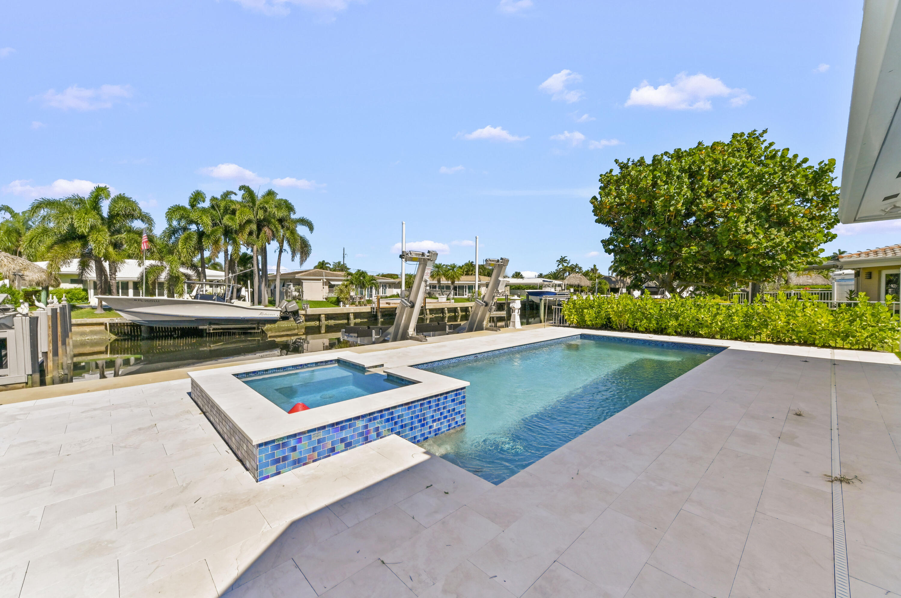 GARDEN ISLES - Residential