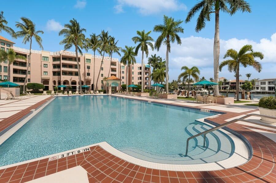 Mizner Court - Residential