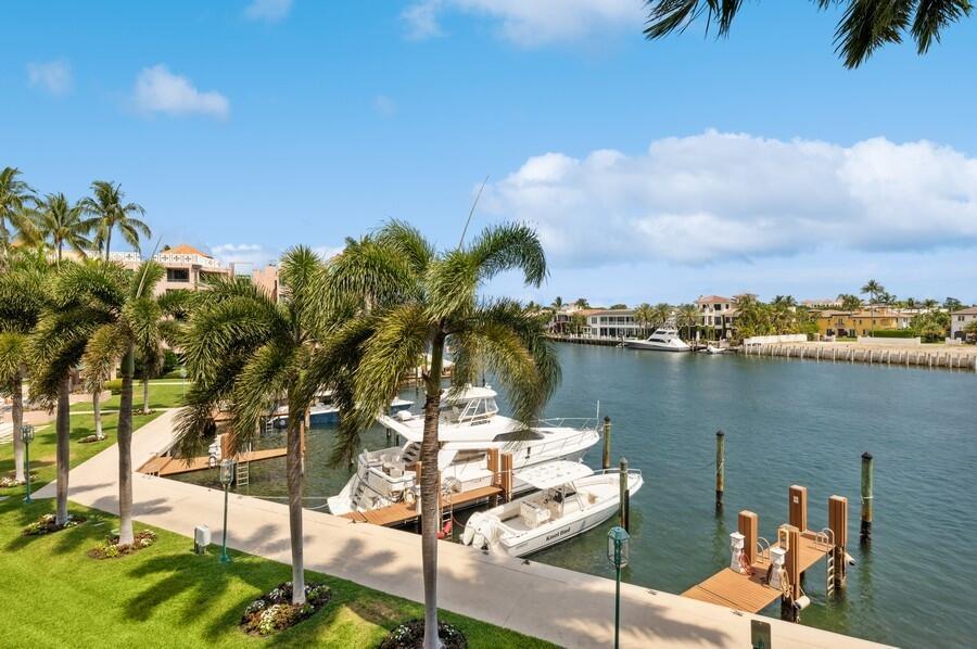 Mizner Court - Residential