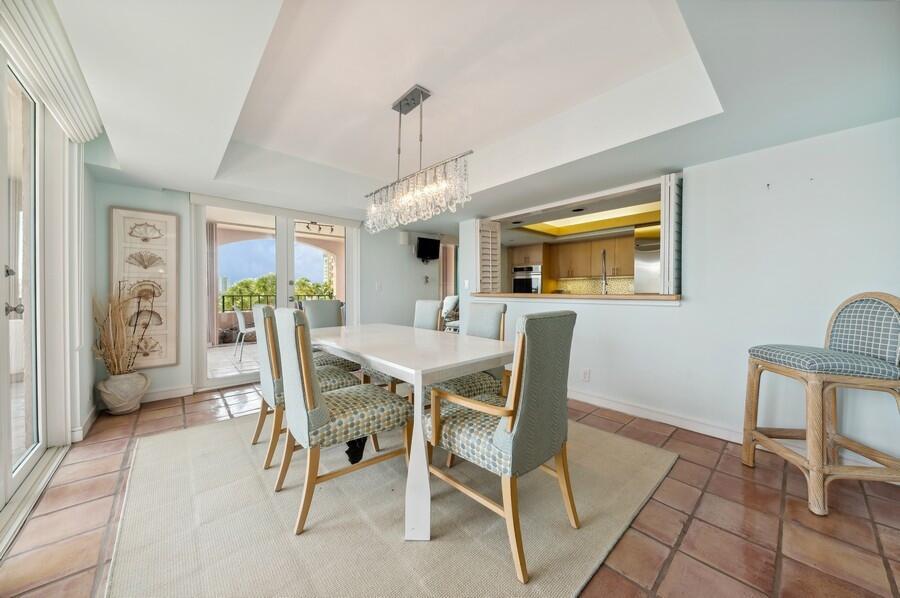 Mizner Court - Residential