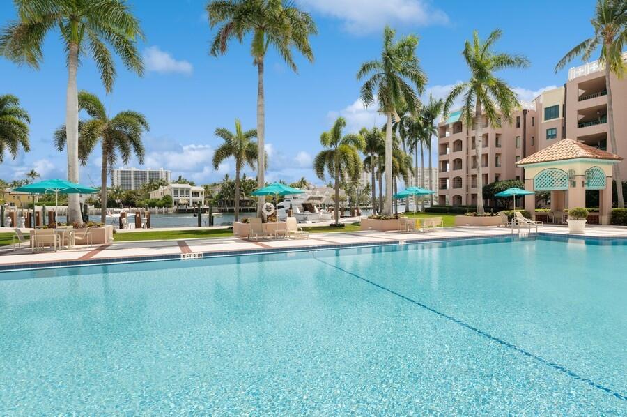 Mizner Court - Residential