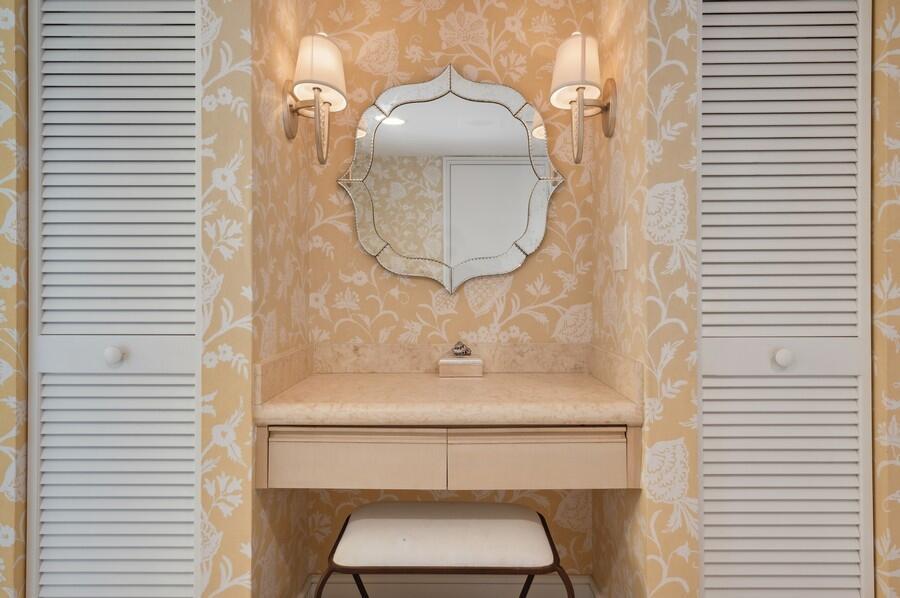 Mizner Court - Residential