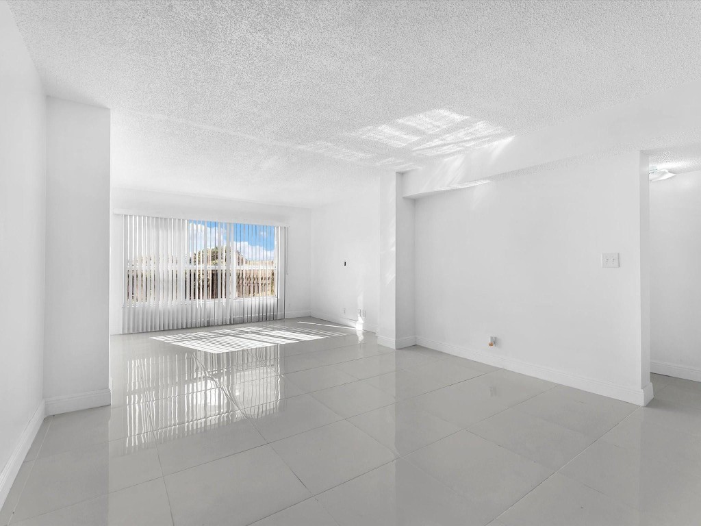 Tradewinds - Residential Lease