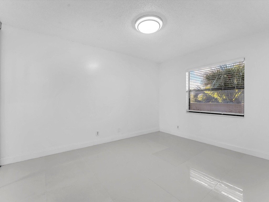 Tradewinds - Residential Lease