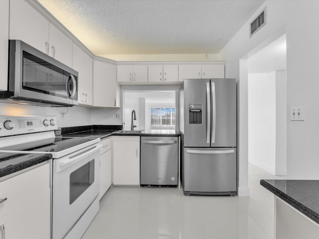 Tradewinds - Residential Lease