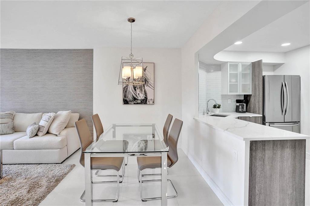 Coral Ridge Towers South - Residential