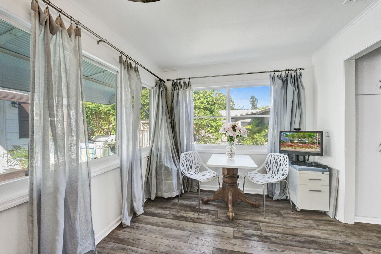 LAKE WORTH TOWN OF - Residential Income