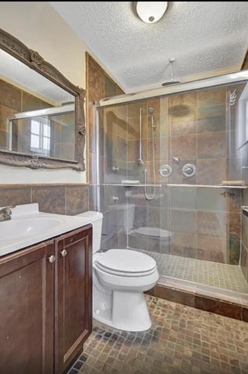 WEITZER SUB 1 - Residential Lease