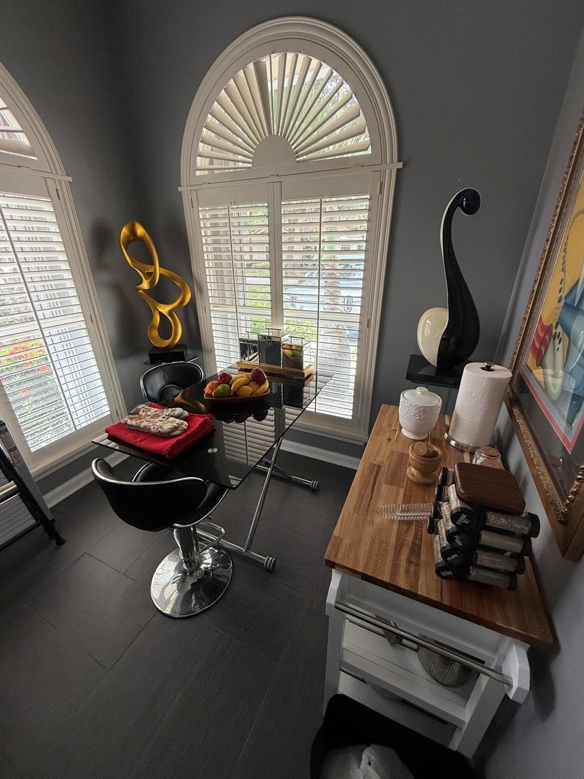 OAKS OAKS EAST 1 - Residential Lease