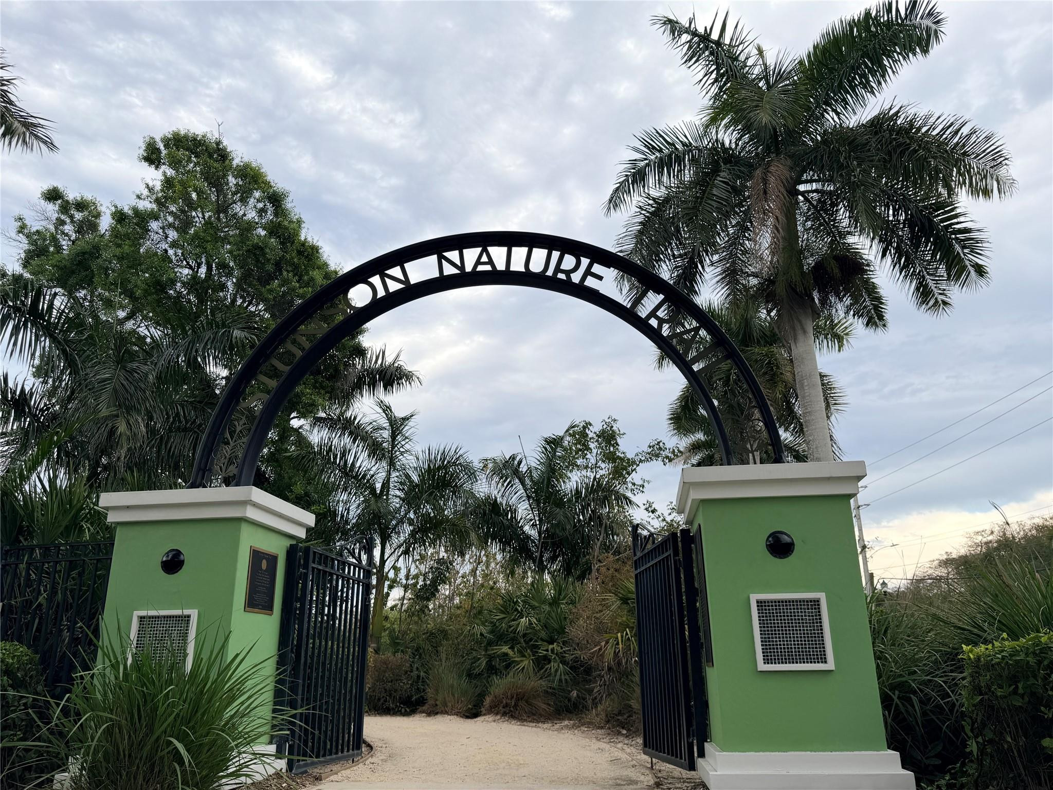 Royal Park - Residential