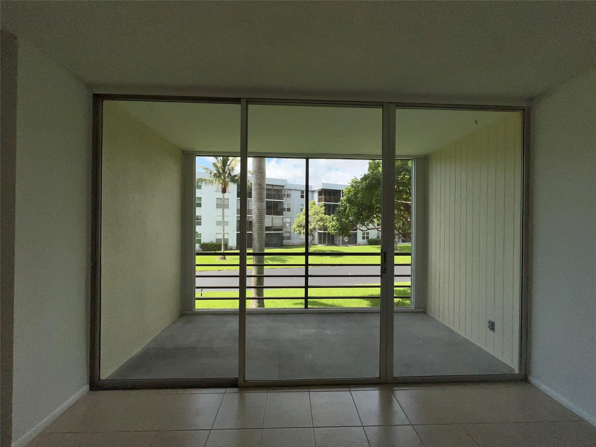 Royal Park - Residential