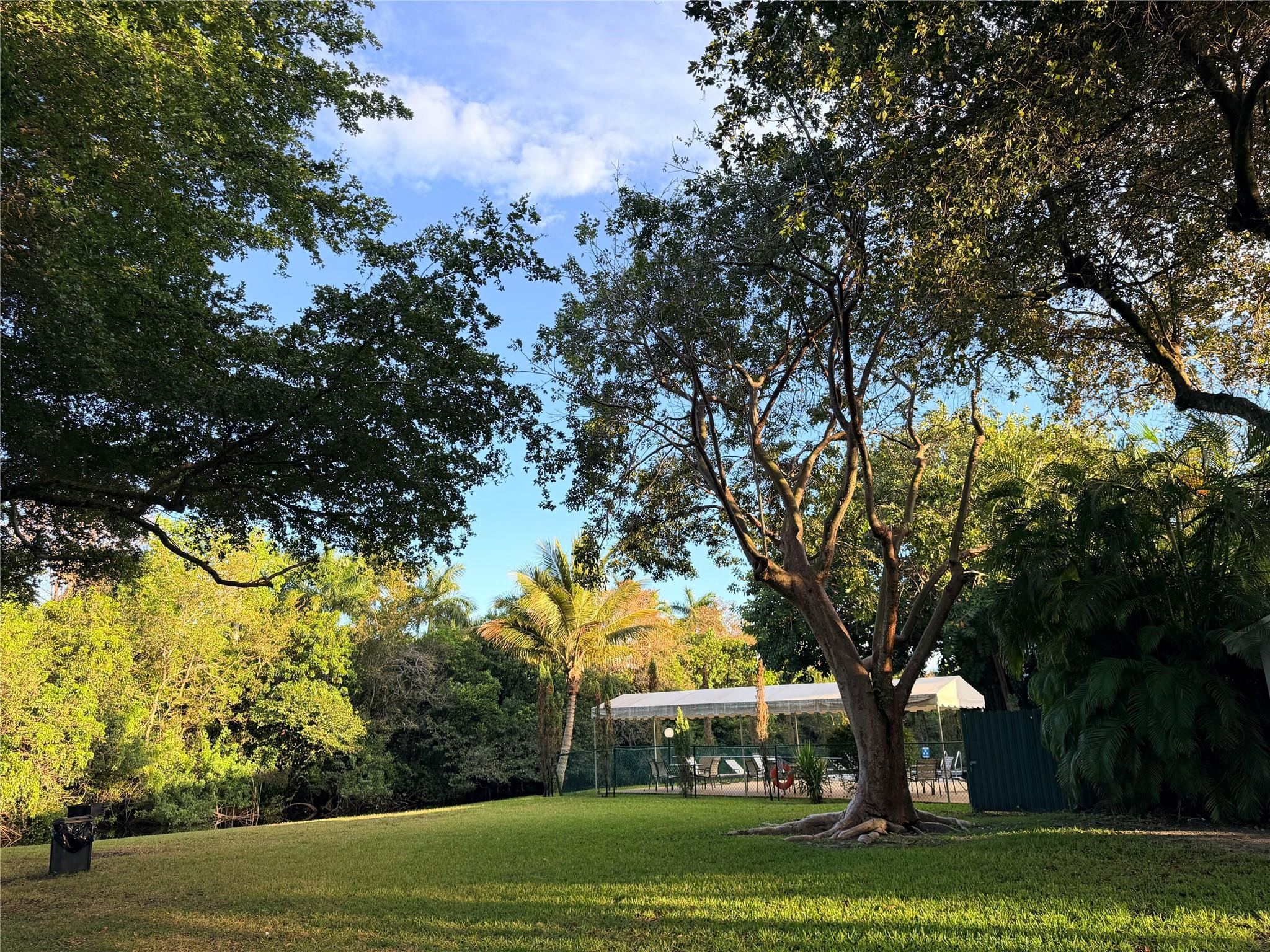 Royal Park - Residential