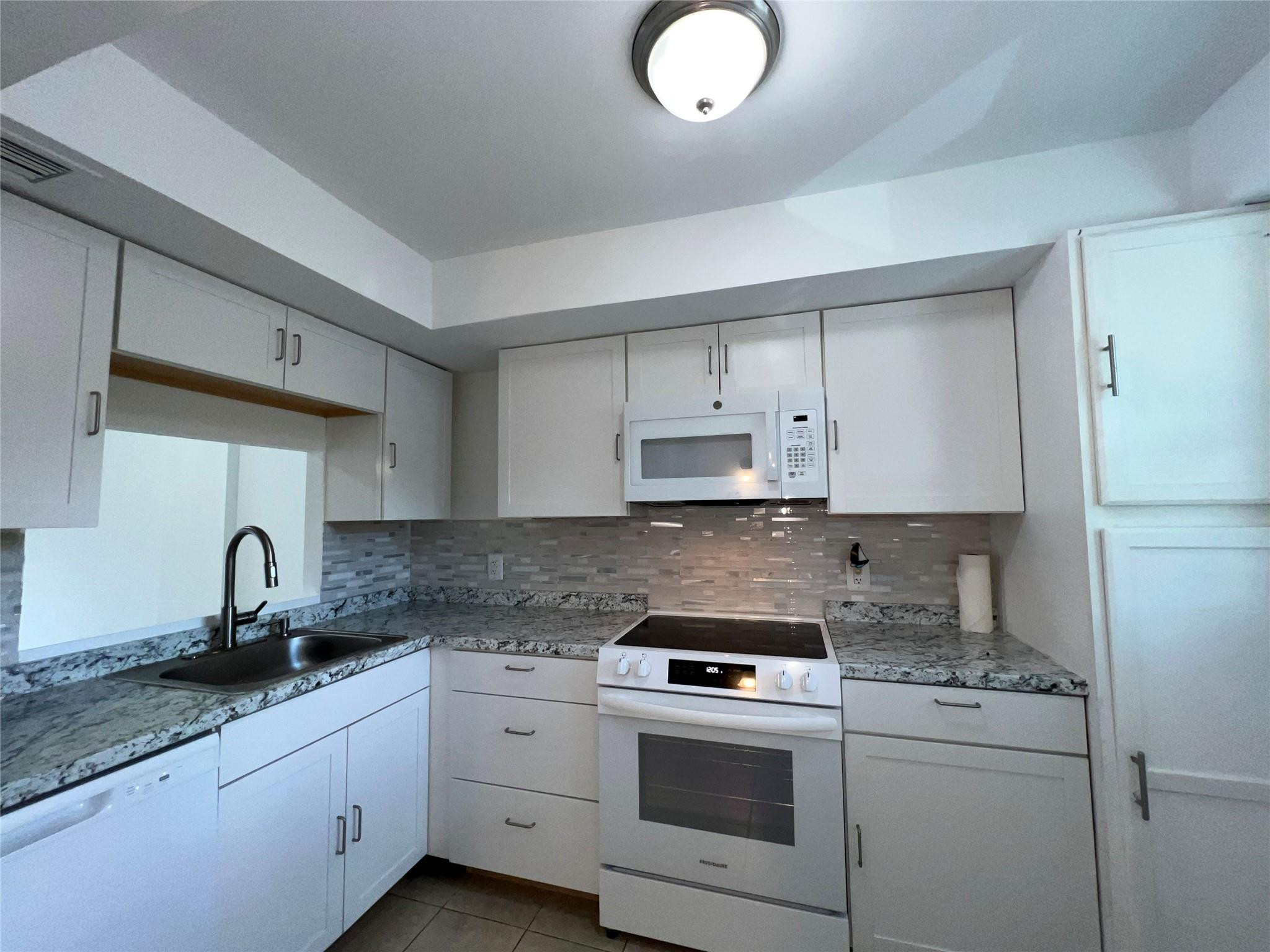 Royal Park - Residential