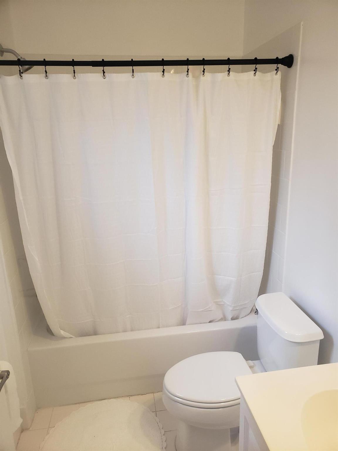 MARTINIQUE NO 3 CONDO - Residential Lease