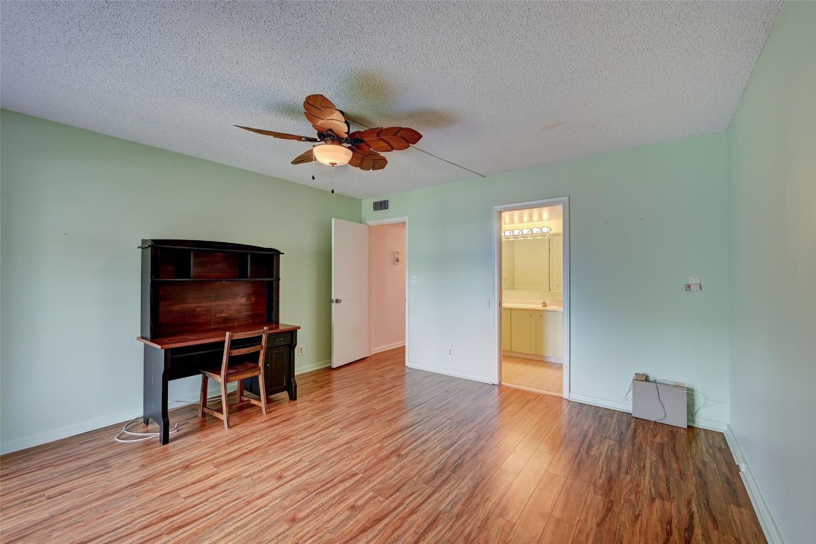 WYNMOOR VILLAGE - Residential