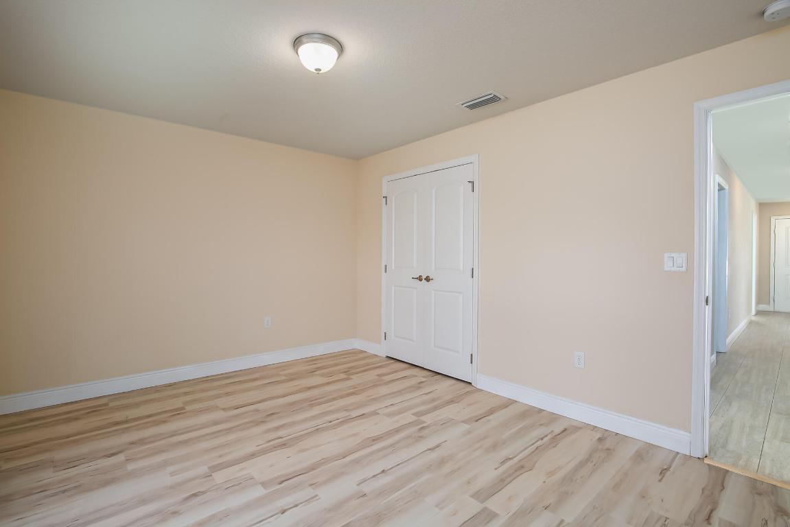 PORT ST LUCIE SECTION 24 - Residential