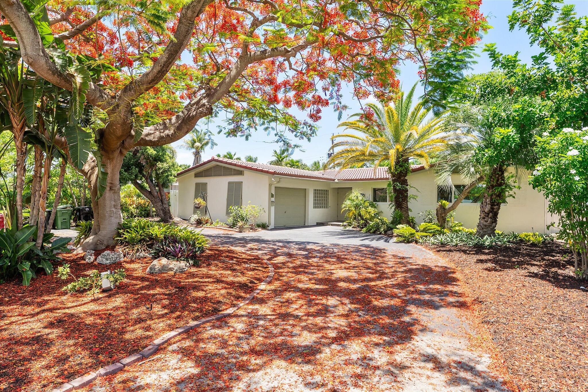 5200 NE 18TH Terrace
