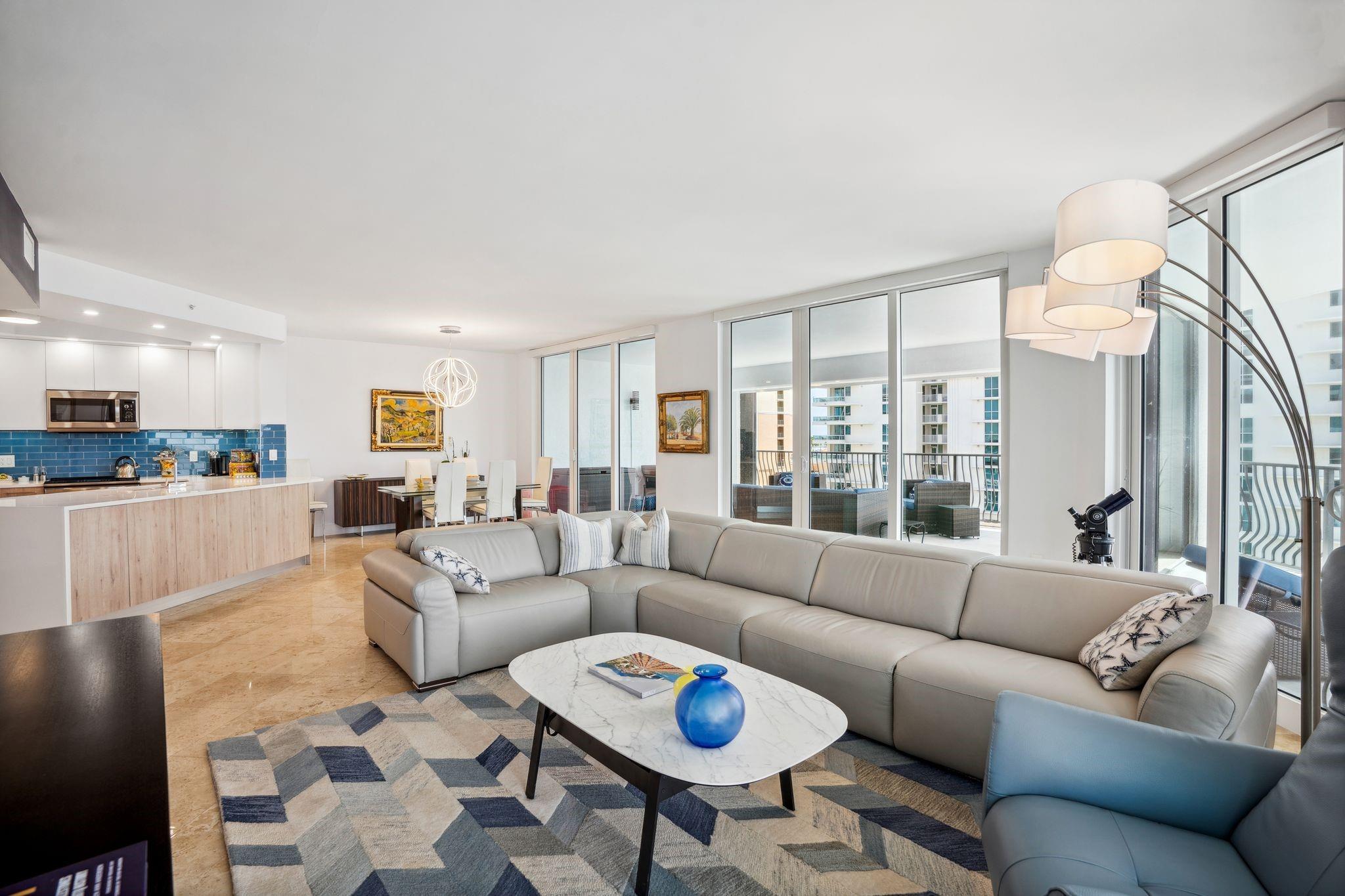 Jackson Tower - Residential