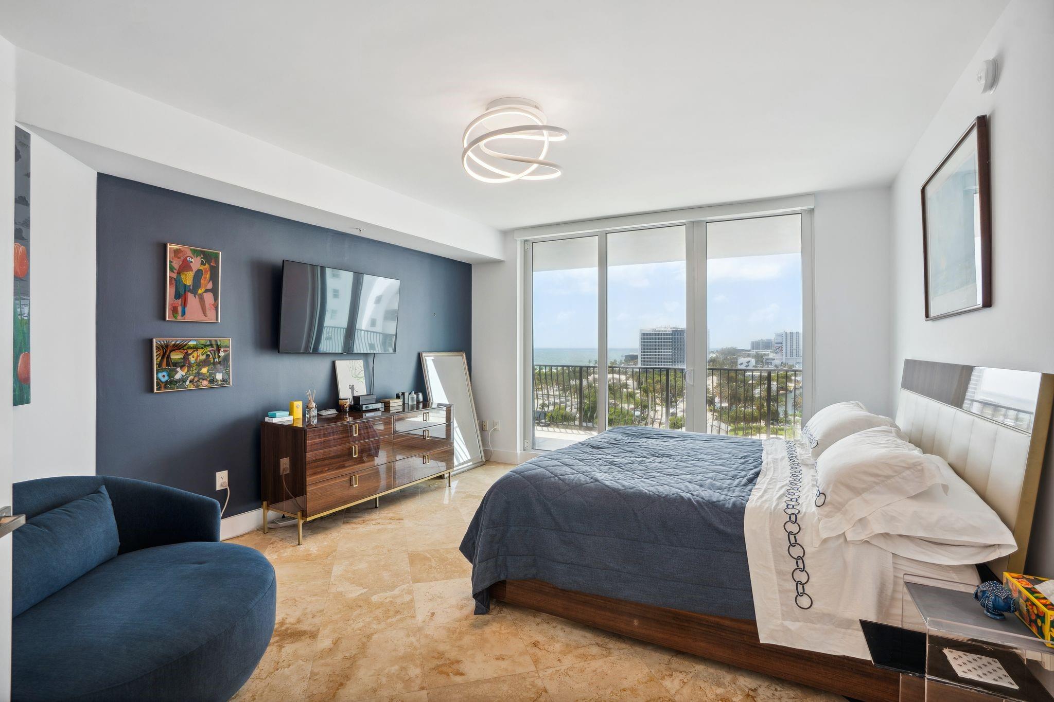 Jackson Tower - Residential