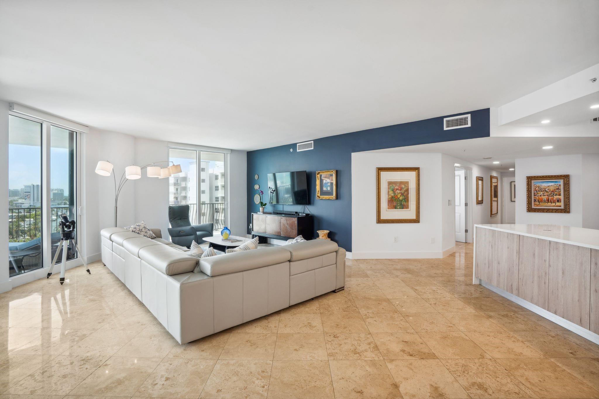 Jackson Tower - Residential