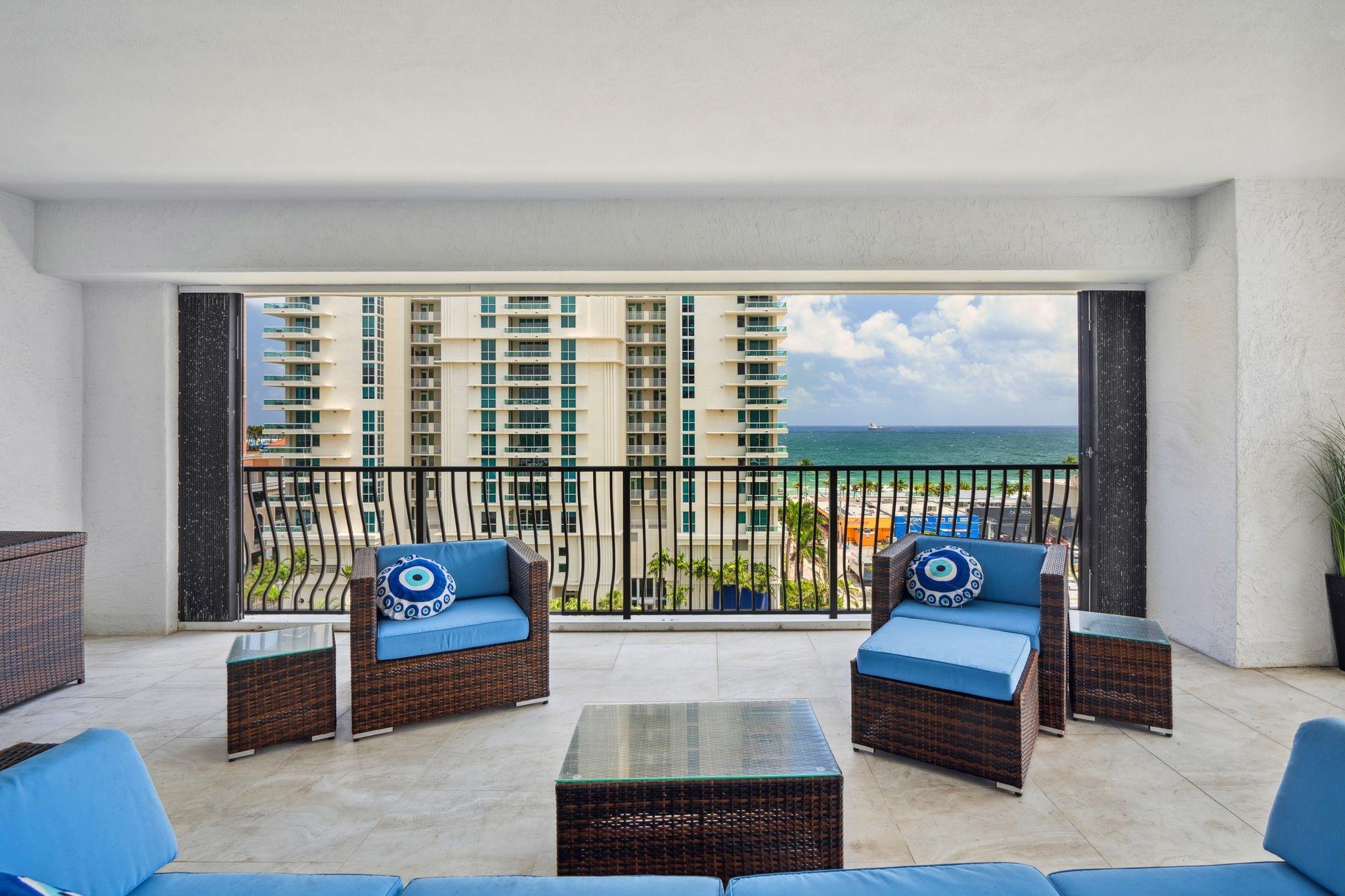 Jackson Tower - Residential