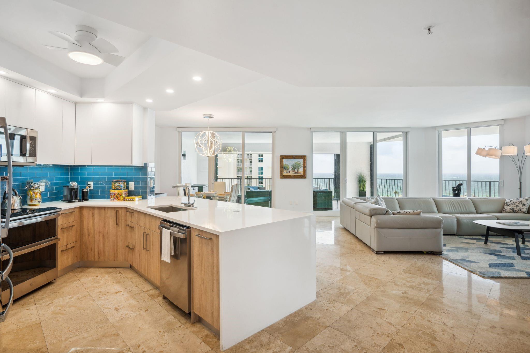 Jackson Tower - Residential