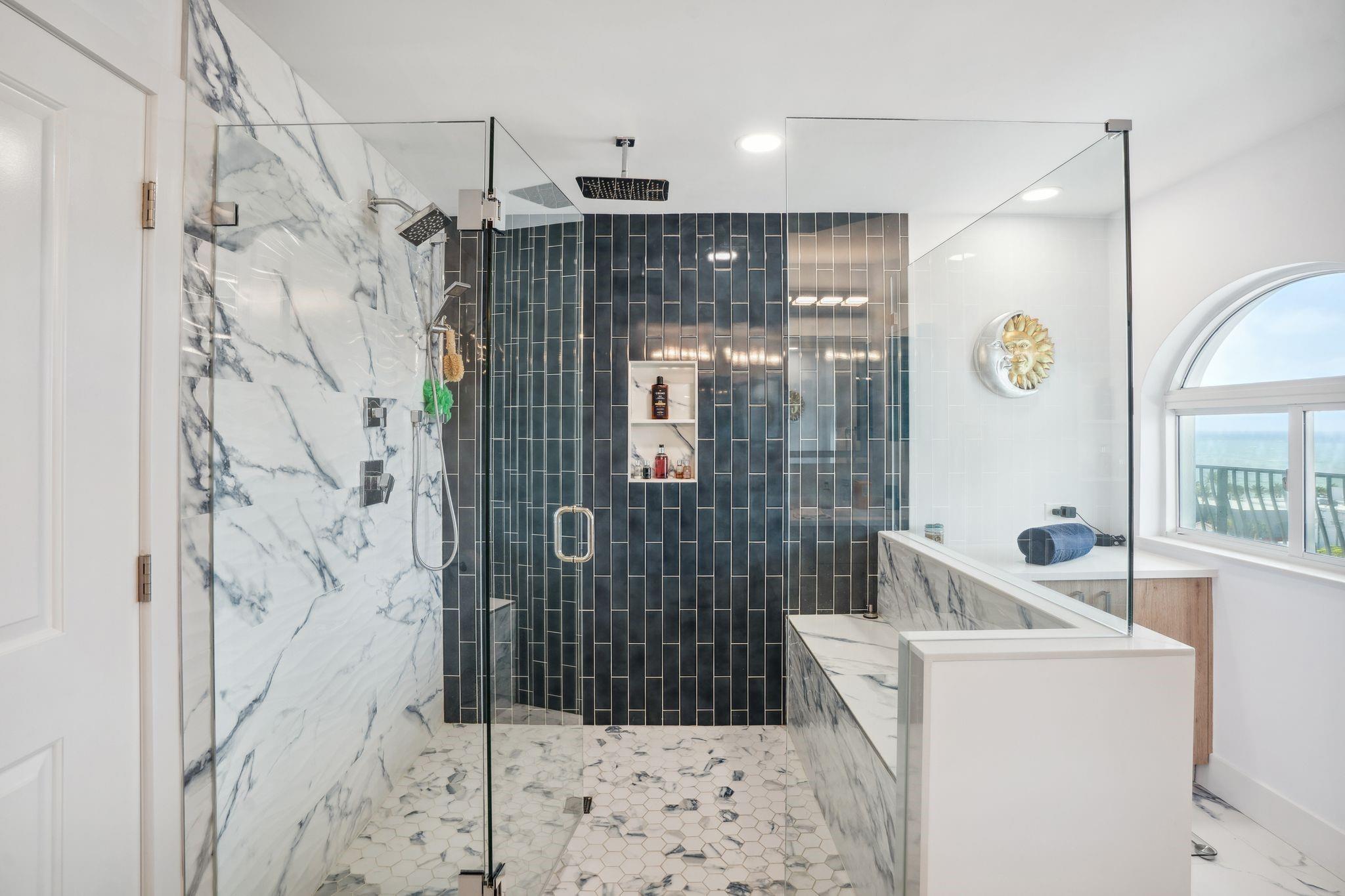 Jackson Tower - Residential