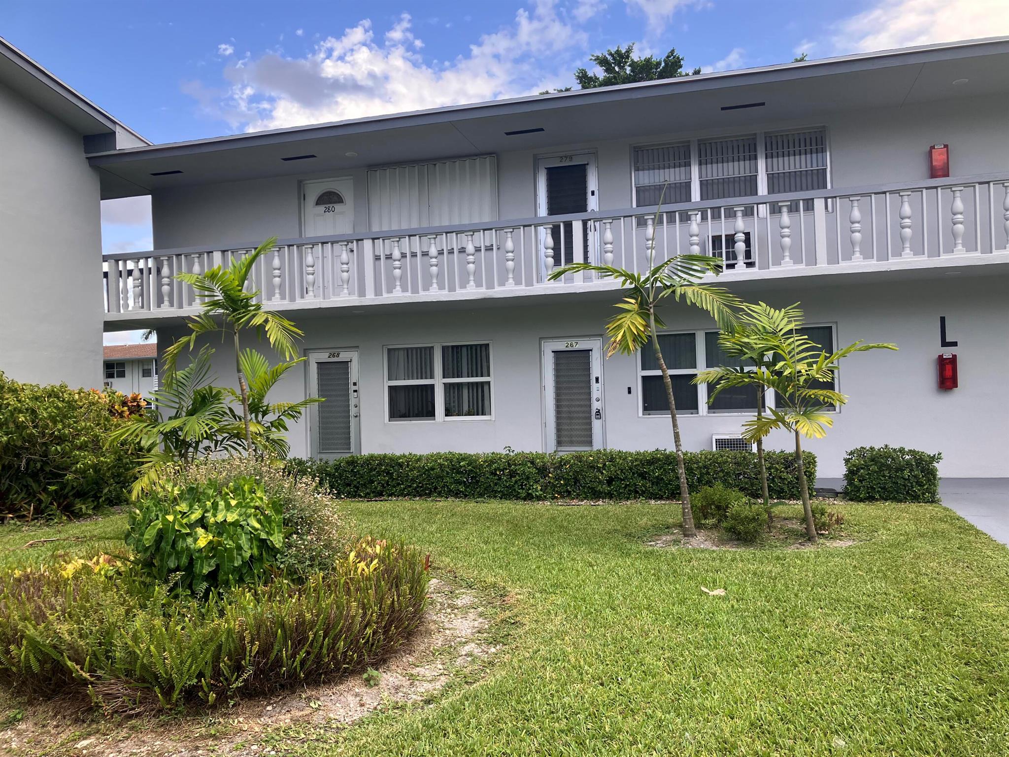 Great first floor 1 bedroom, 1.5 bath unit. Upgraded kitchen and bath. 2/window wall A/C units. Nice grey laminate plank floor. Quiet location, low road noise. Garden view from back screened patio. Looking for a long term renter. No Pets, Non-smoking.55 Plus community.